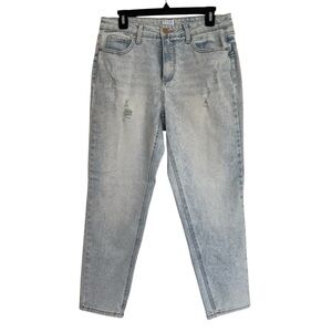 Time and Tru Faded Light Wash Ankle Jeans Subtle Distress Size 8